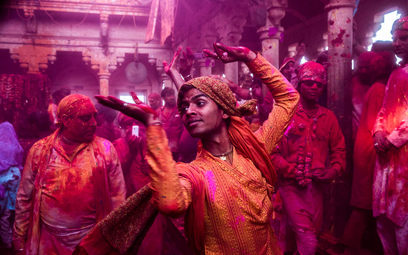 18 Gorgeous Photos Of Holi That Will Make You Want To Go To India Zafigo