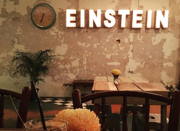 EinsteinCafe