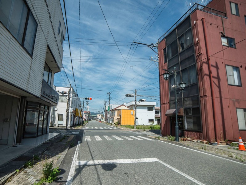 "Eerie feeling in this ghost town, even there is no car in this town but the traffic light is still working" (Pic credit: Keow Lee Loong Photography)