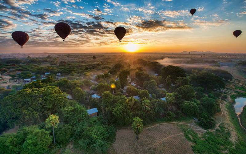 Balloons over Bagan (Christopher Michel/Flickr)