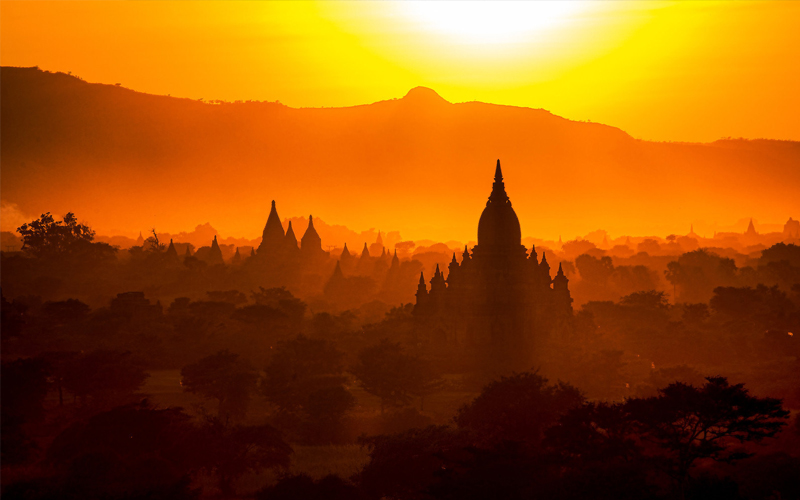 Temples in Bagan (Pic credit: Christopher Michel/Flickr)