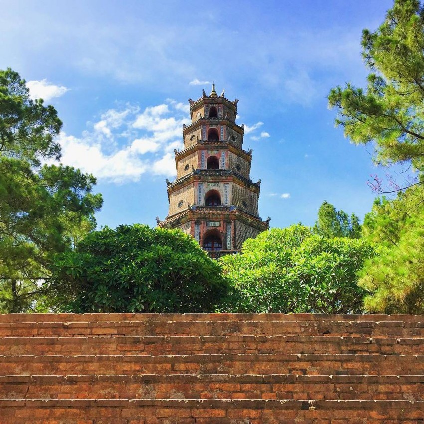 Thien Mu Pagoda (Photo credit: @benturnerphotos/Instagram)