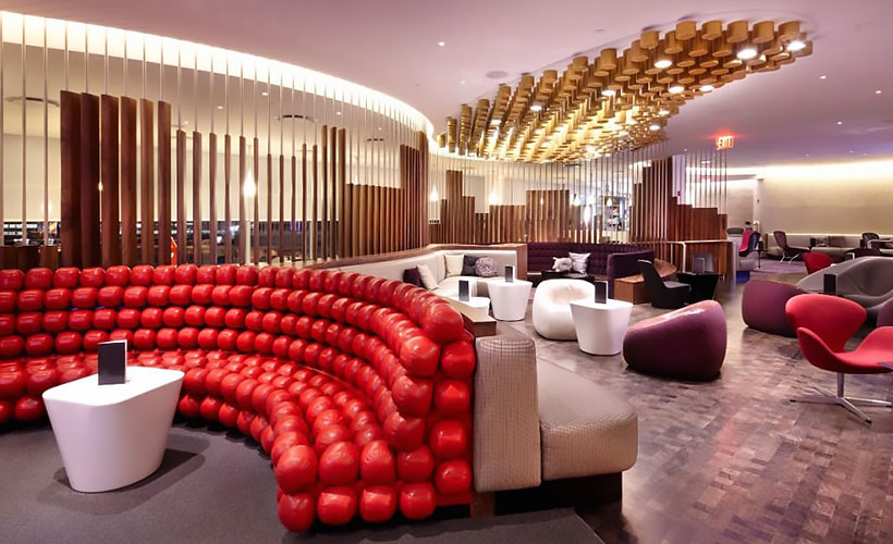 03Virgin_02_The-enormous-lounge-has-a-modern-design-that-encourages-socializing-before-your-flight.--Credit-Virgin-Atlantic