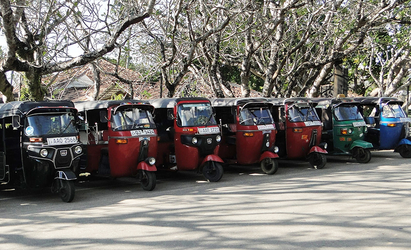 Tuk-Tuk_flickr-Ankur-P