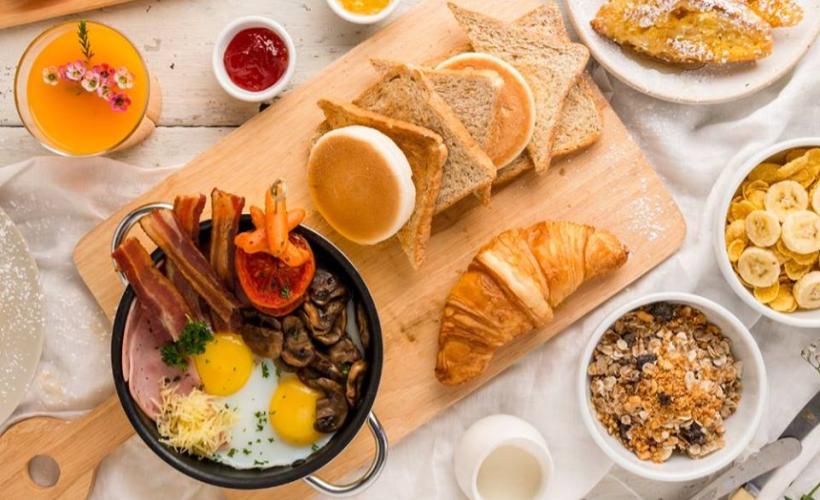 A mix of food, culture, and joie de vivre, Crepes & Co. represent Bangkok's home-style brunch spots with their selection fuss-free food. 