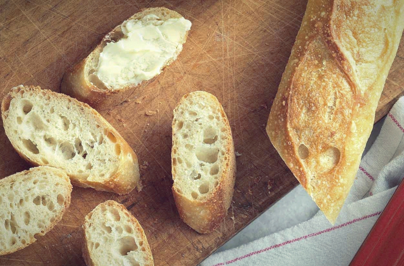 easy_crusty_baguettes_kingarthurflour.com