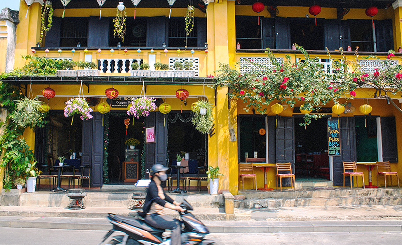 A Blend Of Culture In Hoi An, Vietnam - Zafigo