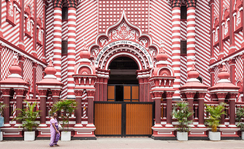 Jami Ul-Alfar Masjid: The Red Mosque Of Sri Lanka - Zafigo