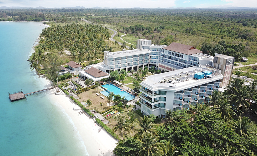 Hotel Santika Premiere Resort is the perfect home away from home on the Indonesian island of Belitung