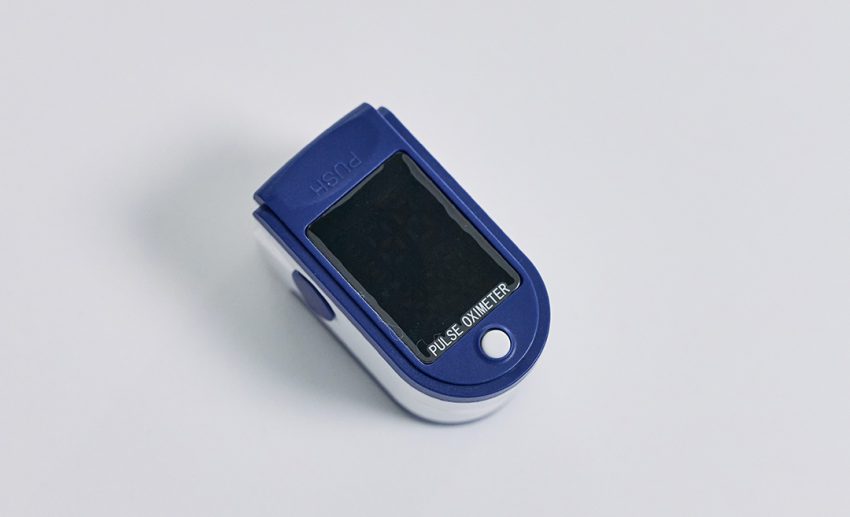 Oximeter (RM179)