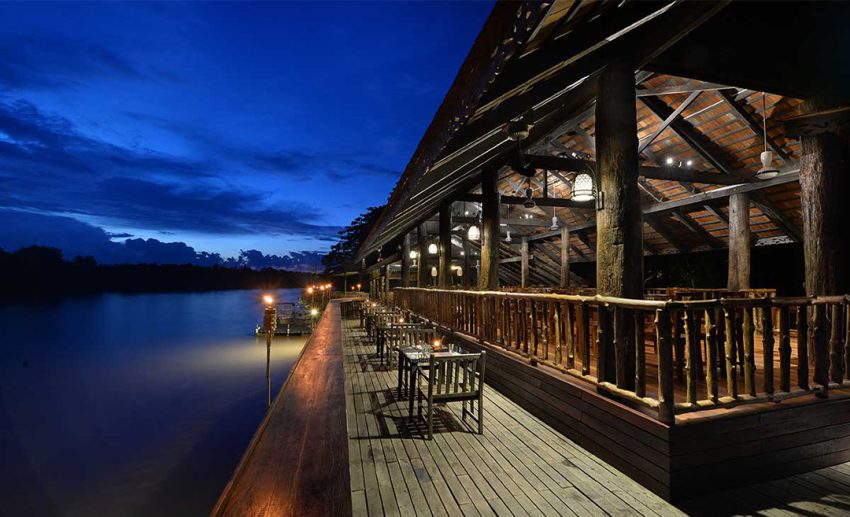 Sukau Rainforest Lodge - Waterfront Restaurant & Jetty, Kinabatangan River view