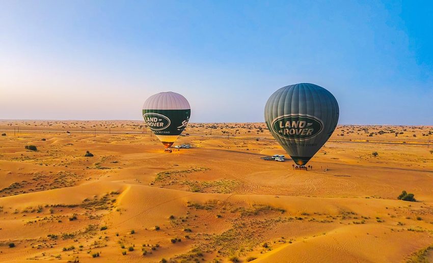 Enjoy a hot air balloon ride in Dubai