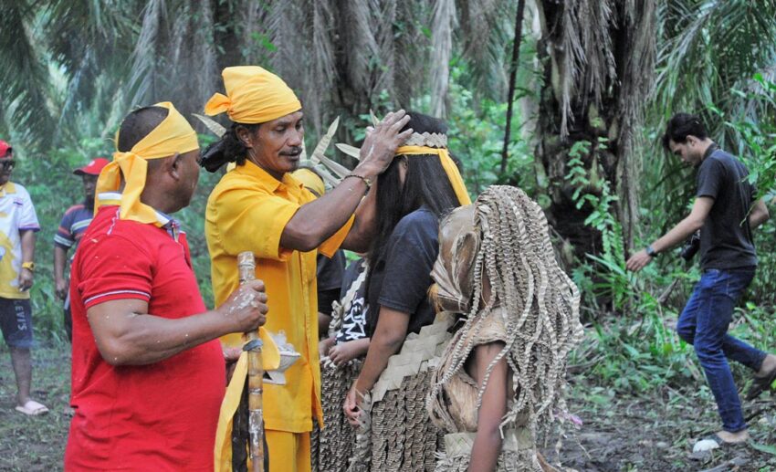 Get to know the Mah Meri culture