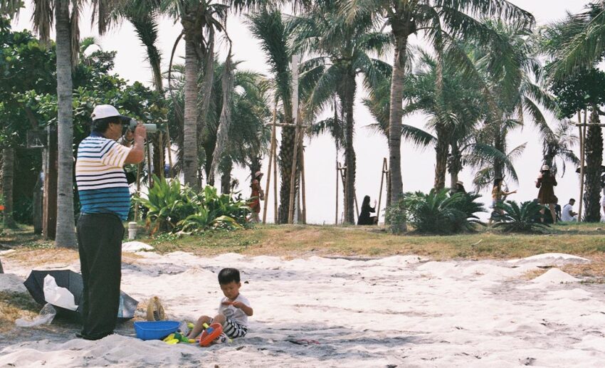 Visitors of all ages enjoying Cijin Beach.