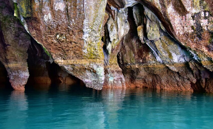 Puerto Princesa Subterranean River National Park in Puerto