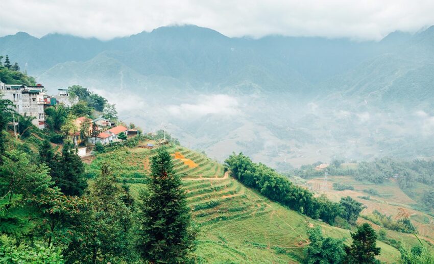 Explore the valleys & rice terraces