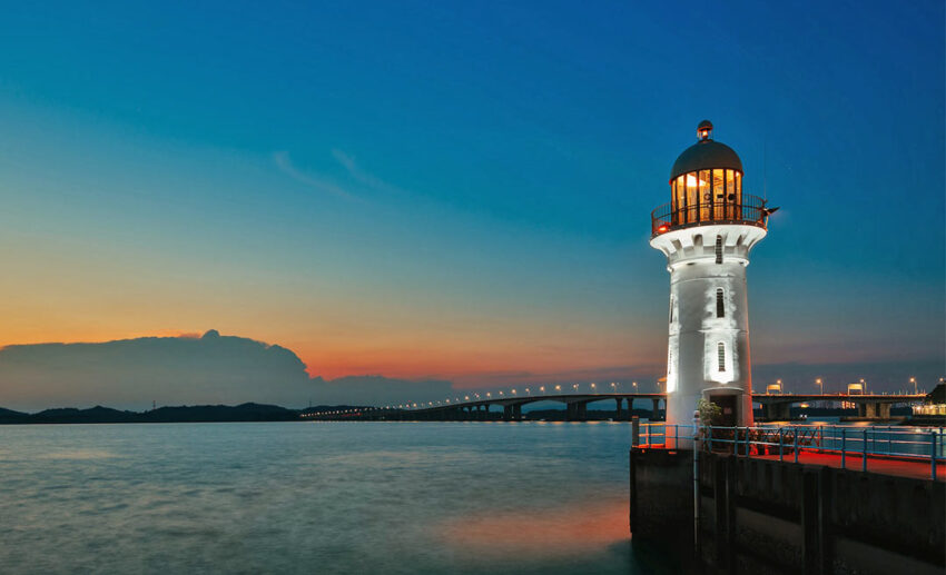 1. Johor Strait Lighthouse