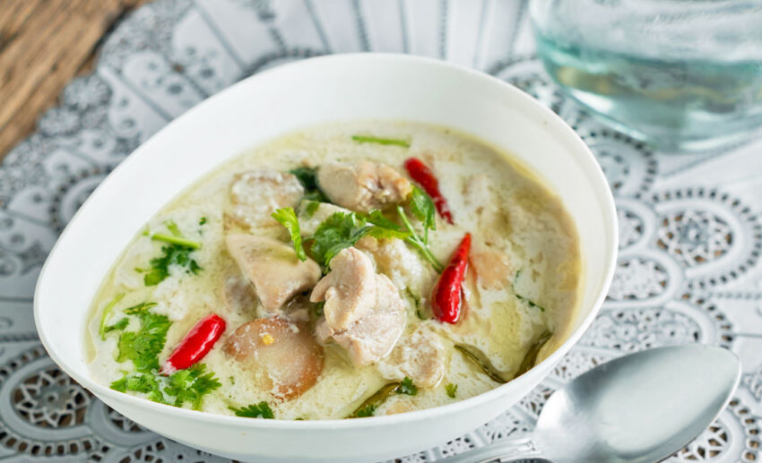 8. Tom kha gai