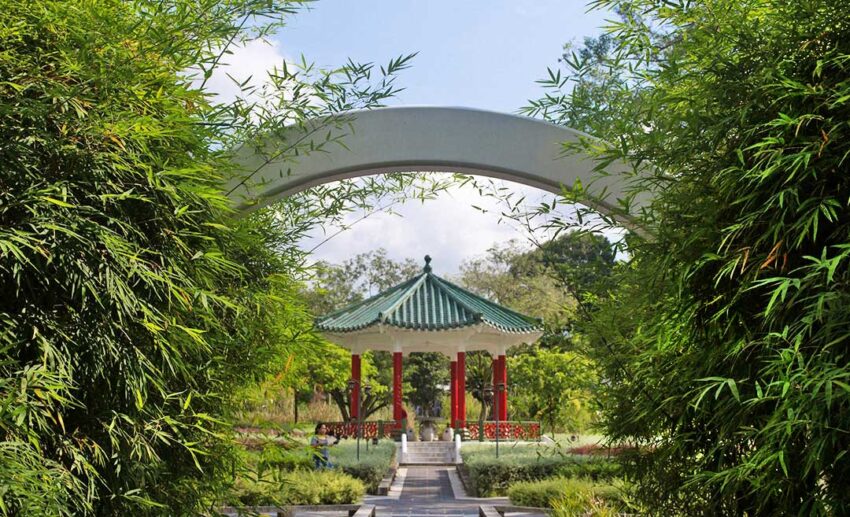 2. Yunnan Garden