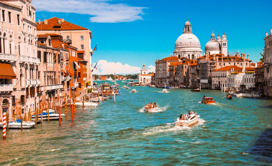 Guide To Venice: 9 Things You Need To Know Before Visiting