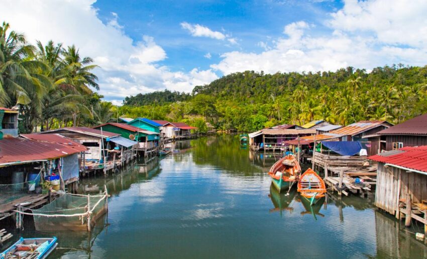 7. The floating villages of Tonle Sap