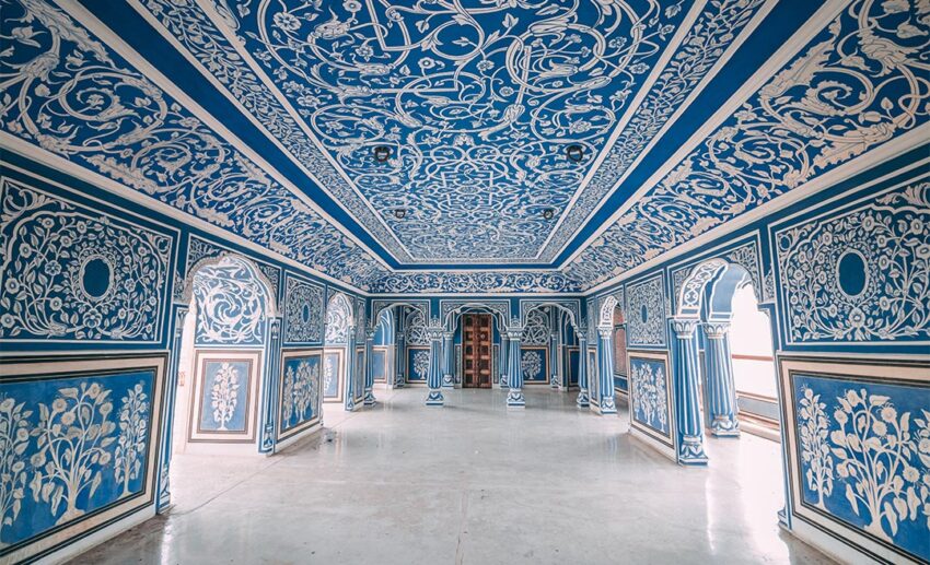 7. Take a heritage tour around Rajasthan, India