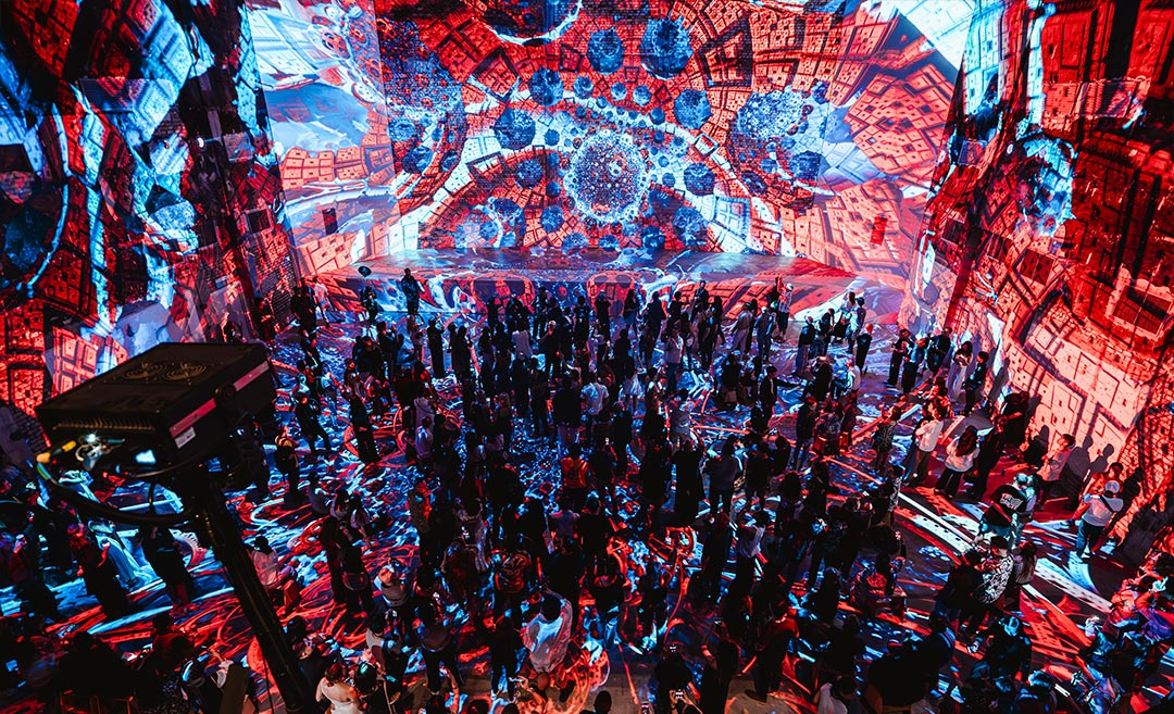 Journey Beyond Imagination: 'Other World' Immersive Art Gallery Debuts ...