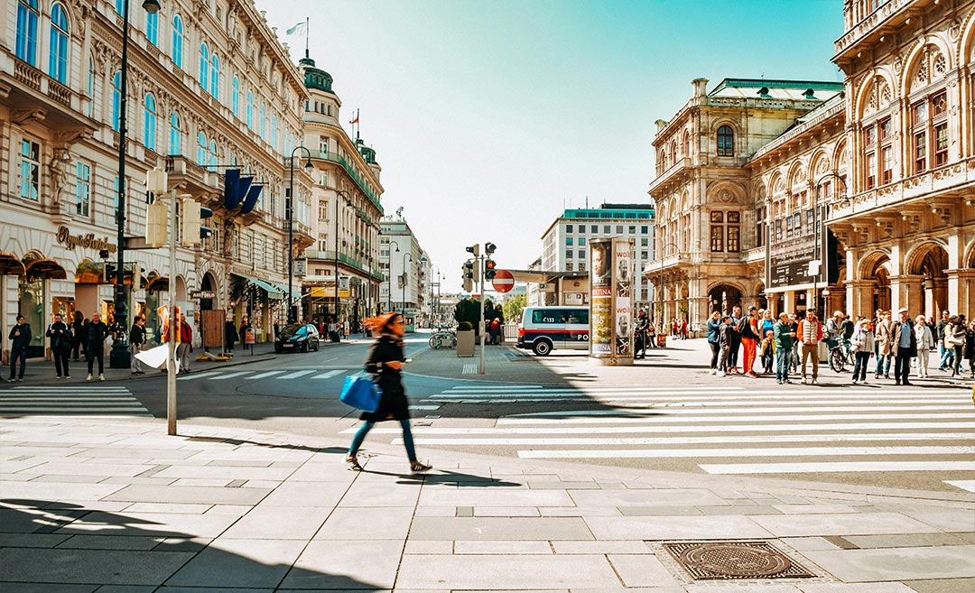 Scooting Off To Vienna & Exploring The Vibrant Austrian City