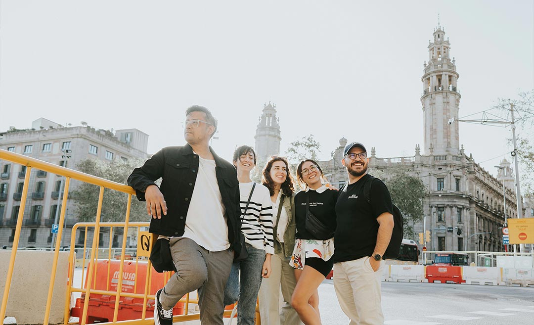A Guide To Moving From Asia To The West: Tips, Tricks & Real Chat