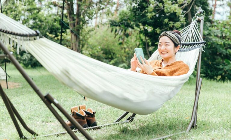 A No-Hustle Guide To A Better You: 7 Gentle Steps For The New Year