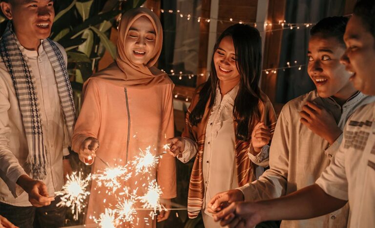 The Modern Raya Open House: Why Millennials Are Hosting Differently